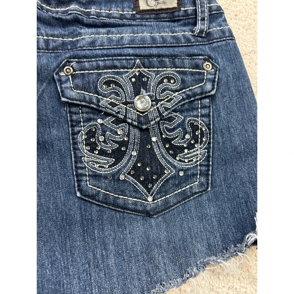 Earl Jeans experience casual